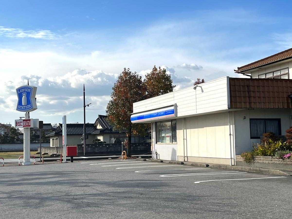 建物側面