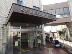 枚方市立楠葉図書館