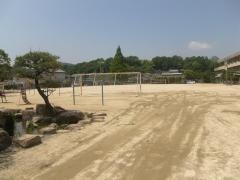 宜山小学校