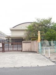 西大久保小学校
