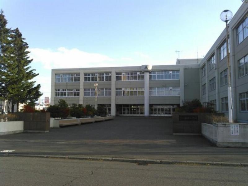 稲積小学校