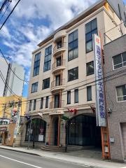 国際マルチビジネス専門学校