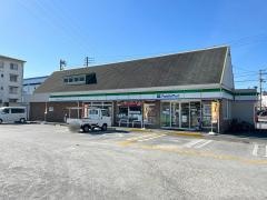 ファミリーマート　高知介良バイパス店