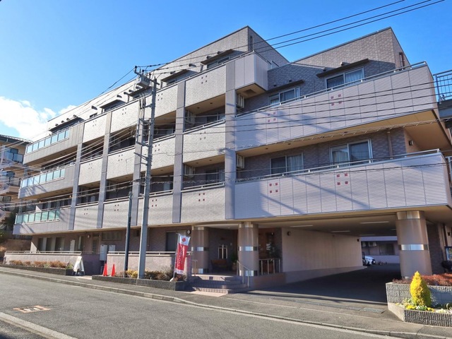 そんぽの家　はるひ野 施設外観