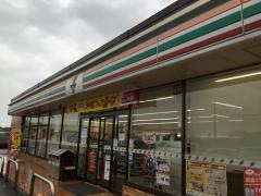 セブンイレブン 鴻巣原馬室店