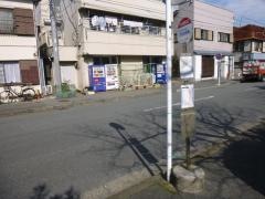 「かもめ団地入口」バス停留所