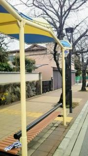「住宅前(兵庫県)」バス停留所