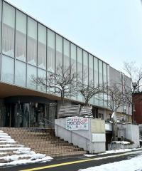 南陽市立図書館