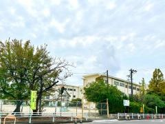 原山小学校