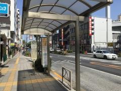 「成増駅入口」バス停留所