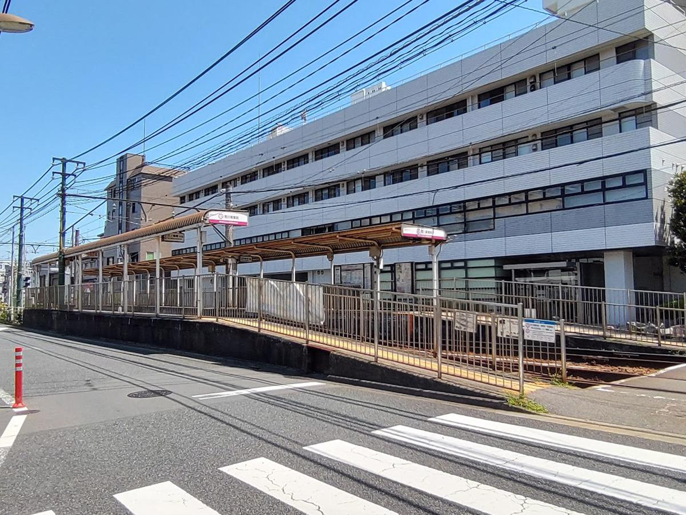 荒川 車庫 前