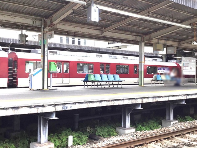 新田辺駅