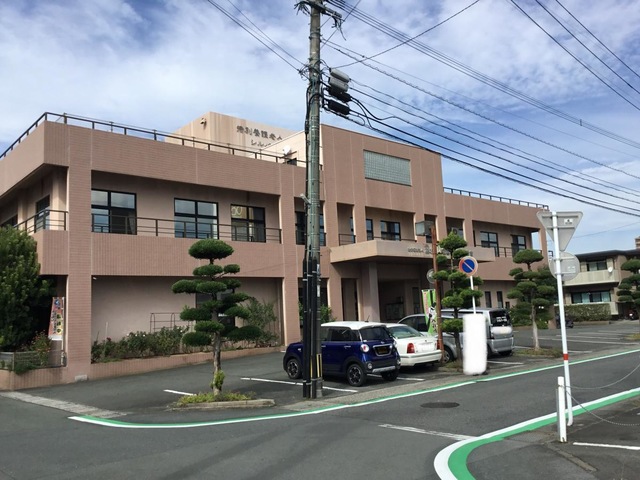 シルバー日吉 施設外観