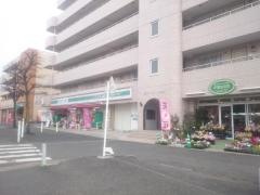 ローソンストア100　緑区中山店