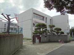倉治小学校