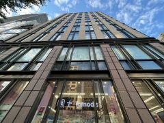 トモズ銀座三丁目店