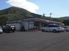 セブンイレブン　福島荒井店