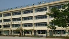 新河岸小学校