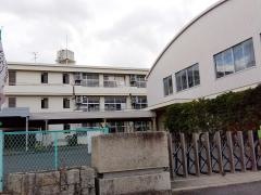 山手小学校