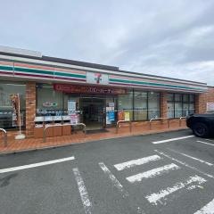 セブンイレブン　熊本本荘5丁目店