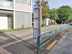 「曙町」バス停留所