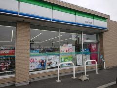 ファミリーマート　伊賀三田店