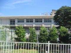 富戸小学校