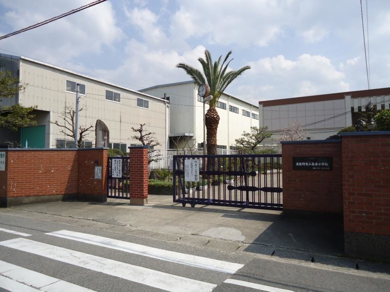 長南小学校