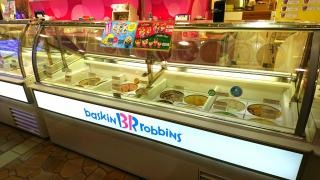 サーティワンアイスクリーム　鶴岡Ｓ－ＭＡＬＬ店