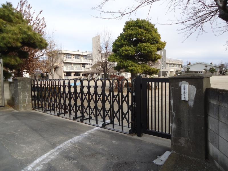 正門