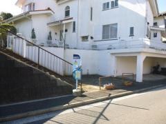「柏尾台住宅入口」バス停留所