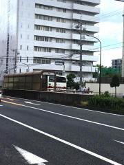 「白壁」バス停留所