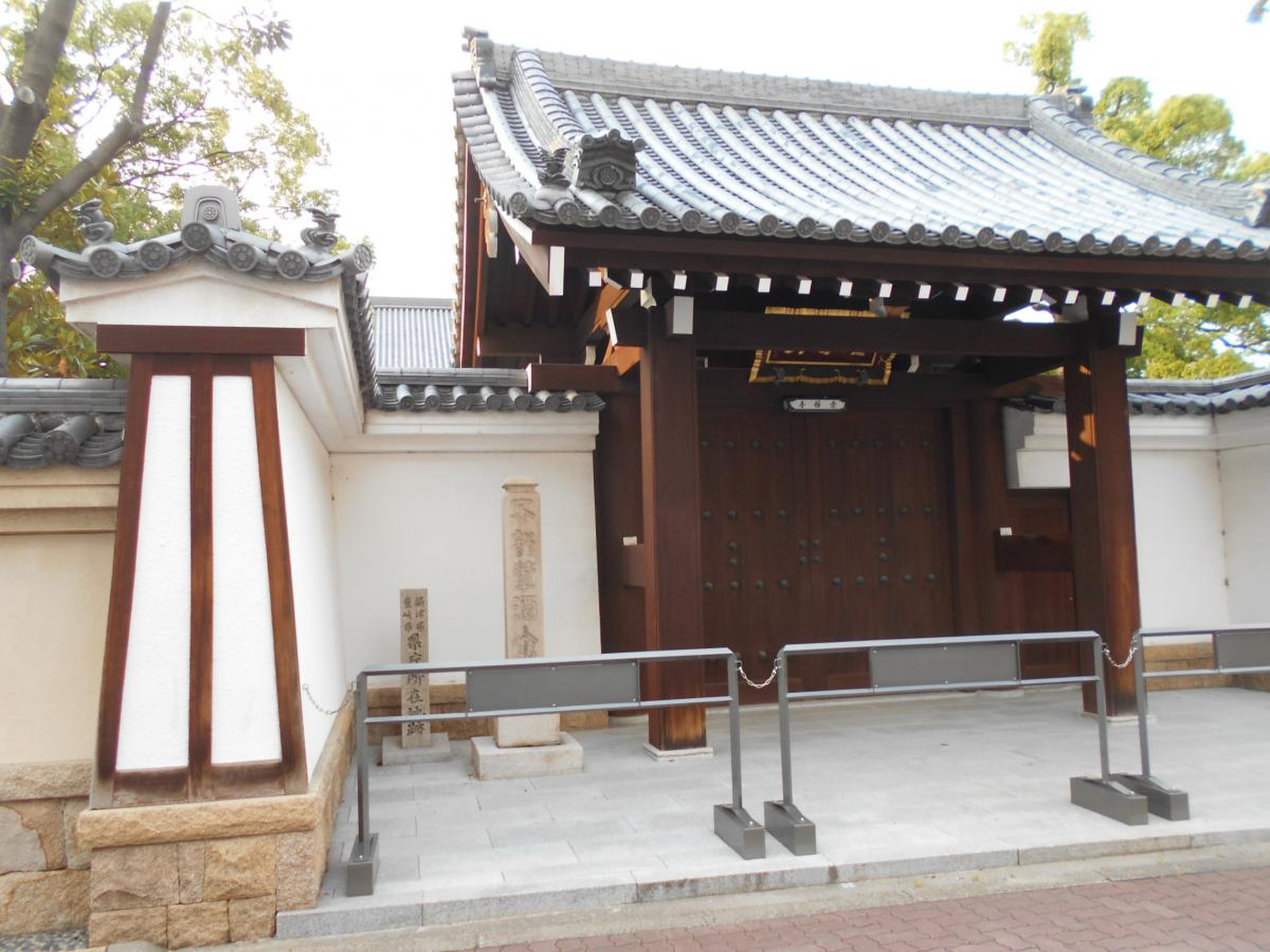 崇 禅 寺