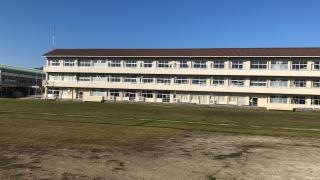 四絡小学校