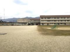 四絡小学校