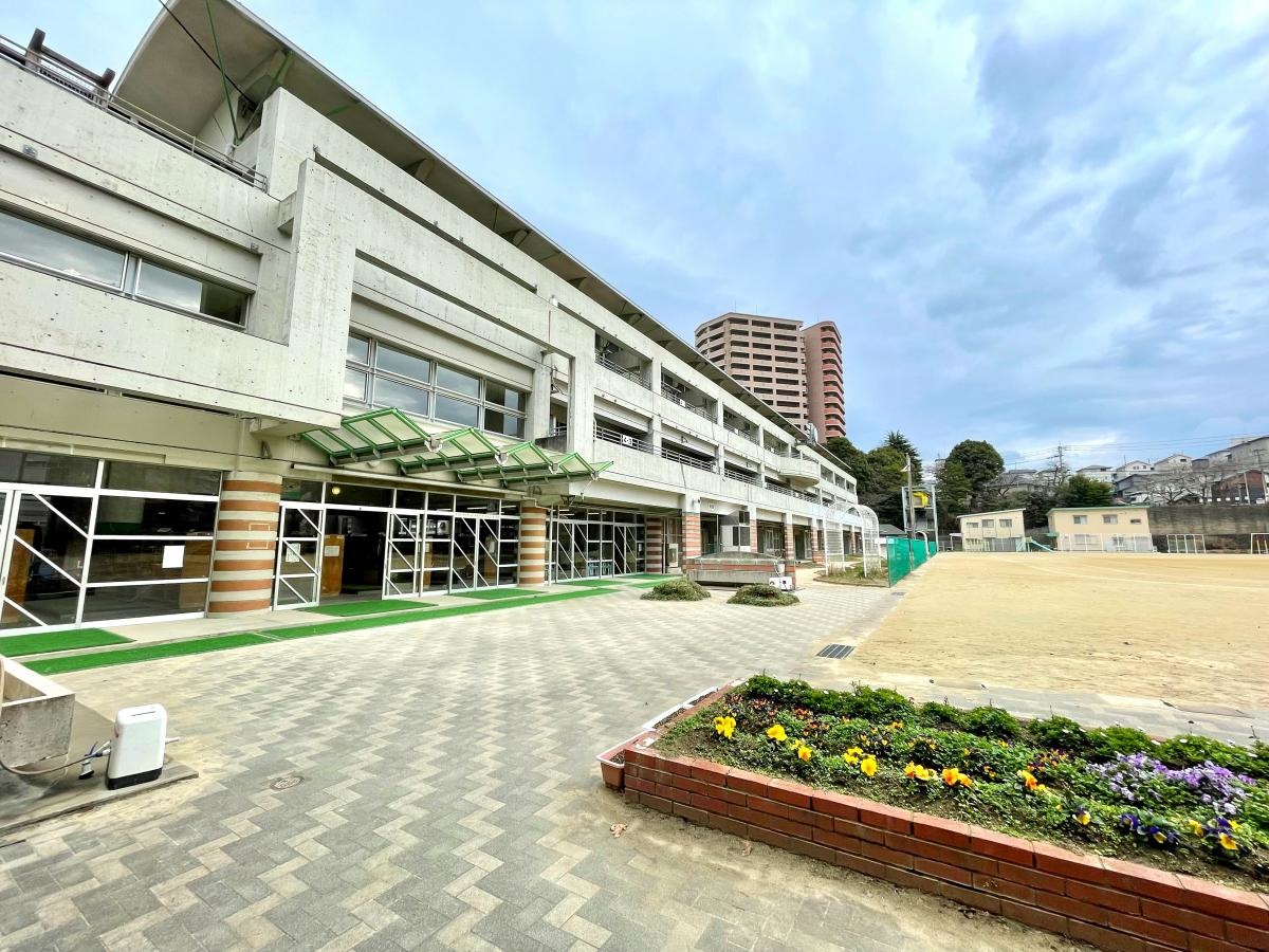皿倉小学校