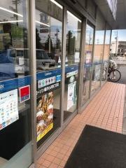 ローソン　稲沢小沢四丁目店
