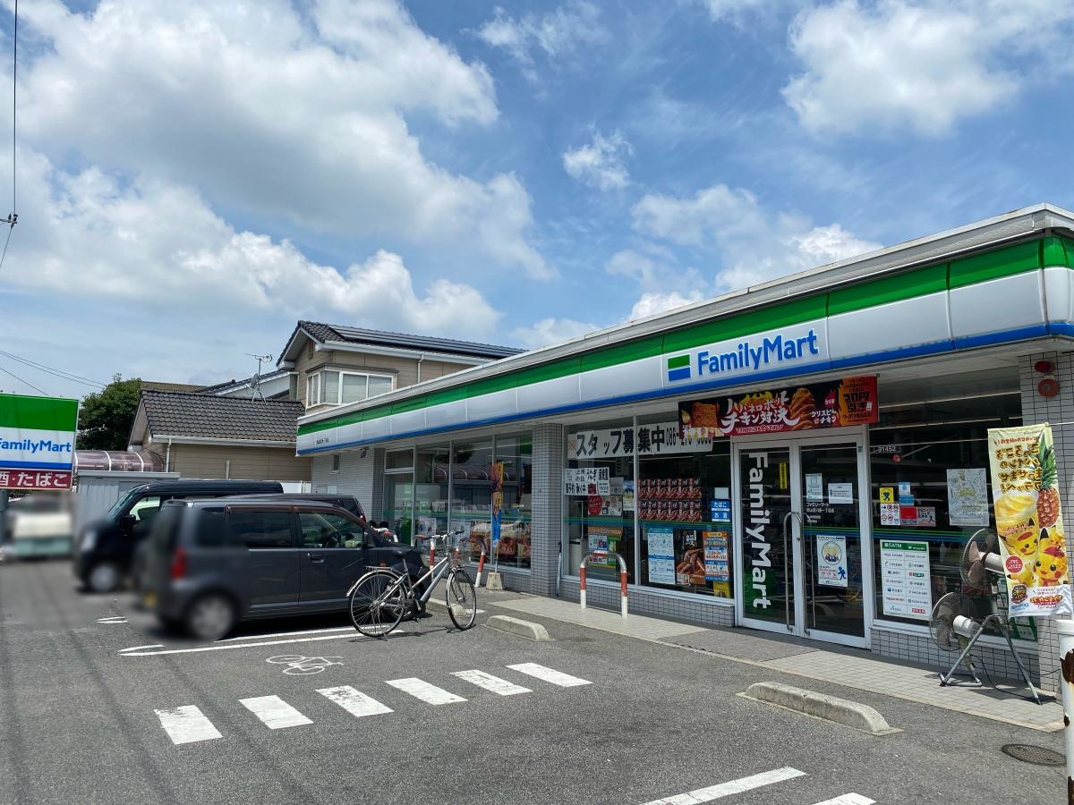 ファミリーマート　西川原一丁目店