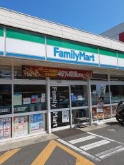 ファミリーマート　姫路市役所通り店