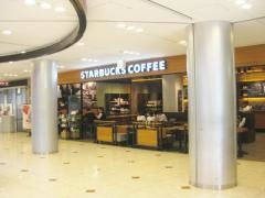 スターバックスコーヒー　梅田ＨＥＰ　ＦＩＶＥ7階店