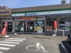 ファミリーマート　木場店