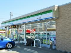 ファミリーマート　伊勢小俣西店