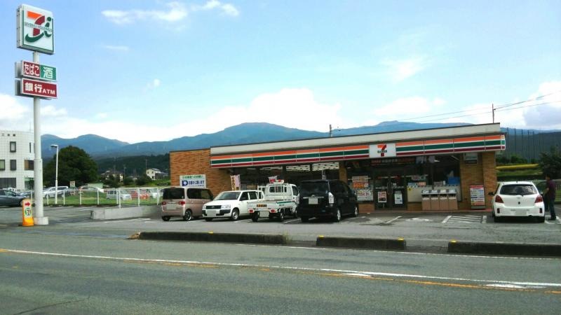 セブンイレブン裾野深良店