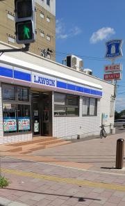 ローソン　八戸長横町ゆりの木通店