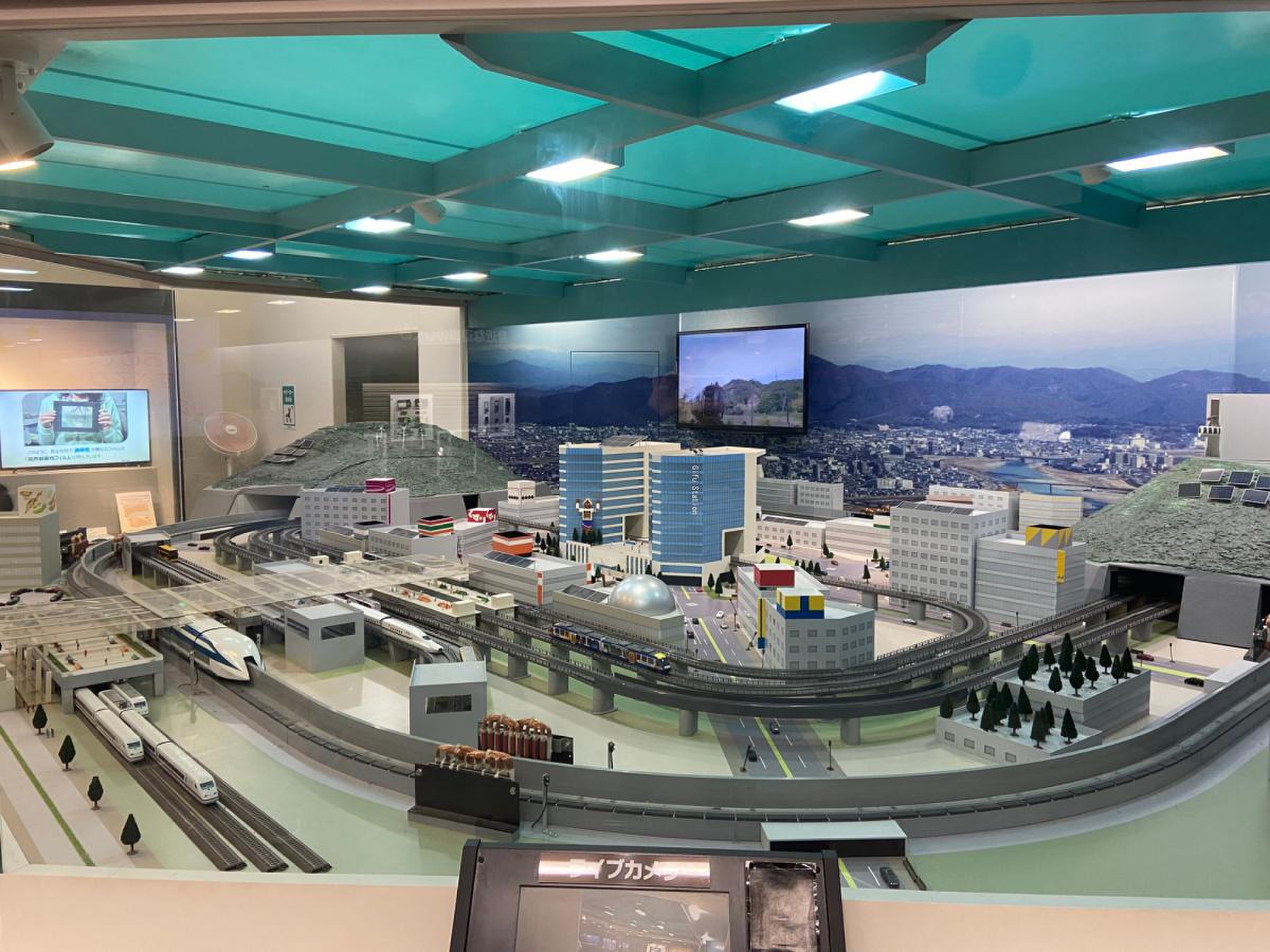 岐阜 市 科学 館