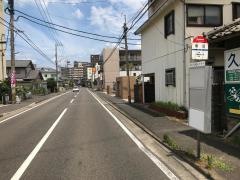 「槻田」バス停留所