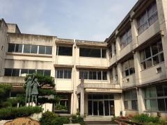稲津小学校