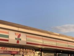 セブンイレブン　筑紫野警察署前店