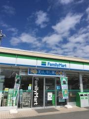 ファミリーマート 瀬戸大坪北店