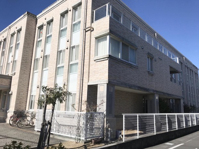 介護付有料老人ホーム　すずかけの木 施設外観